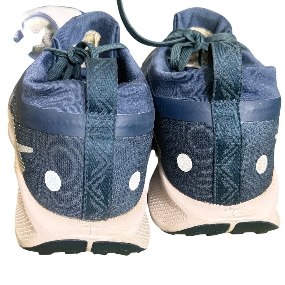 Nike Pegasus Trail 5 GORE-TEX Running Shoes Armory Navy Trekking Womens Size 9.5